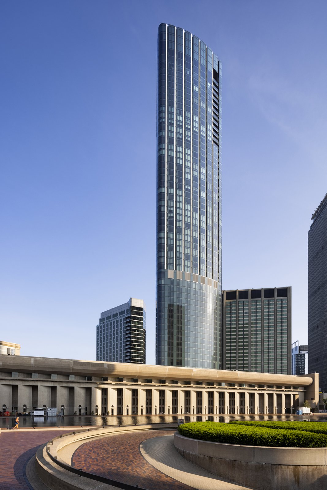 One Dalton Four Seasons Hotel and Private Residences Pei Cobb Freed