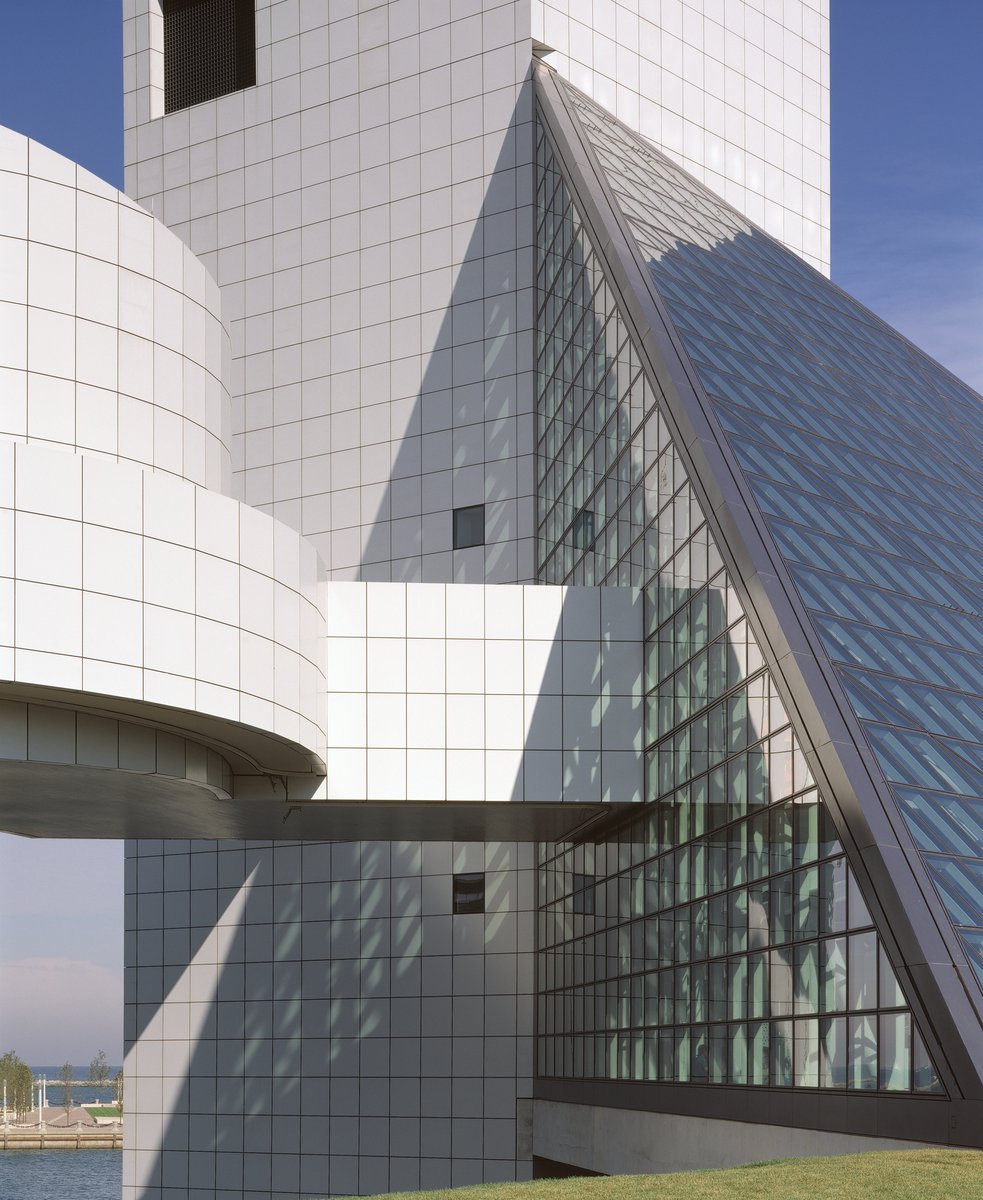 Top 103+ Images rock and roll hall of fame architect Sharp