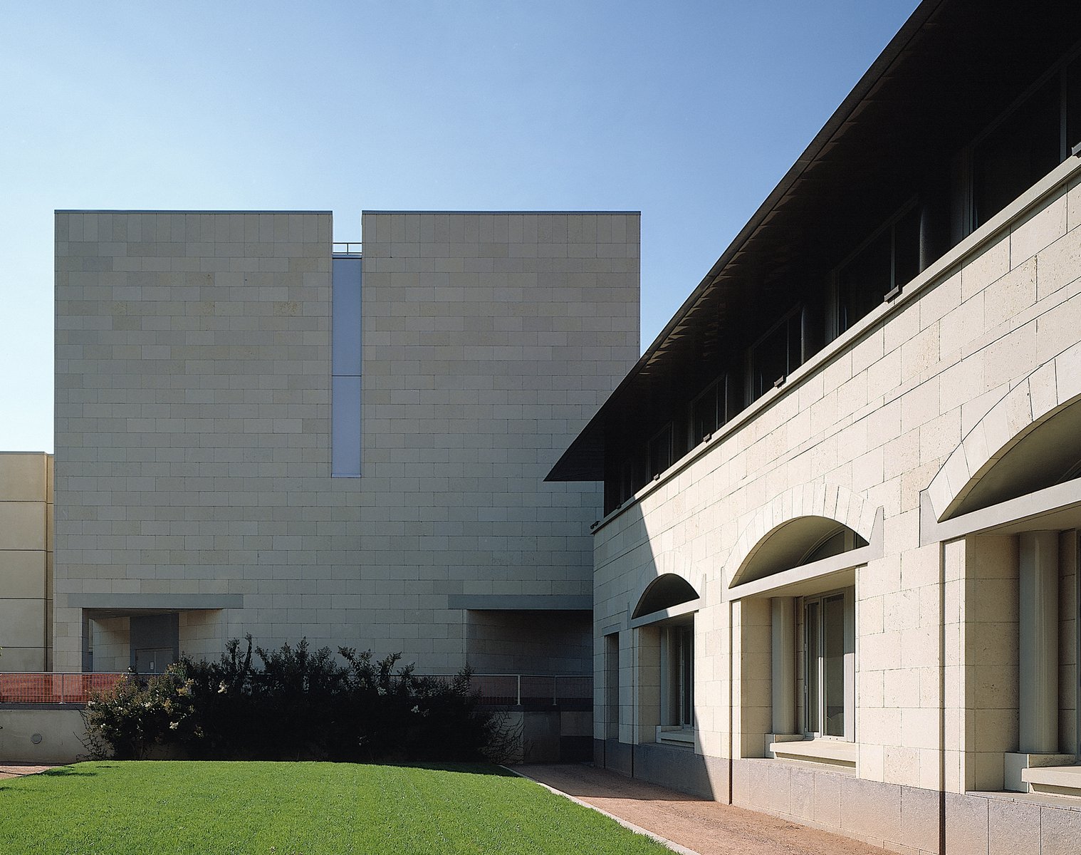 Science And Engineering Quad, Stanford University | Pei Cobb Freed ...